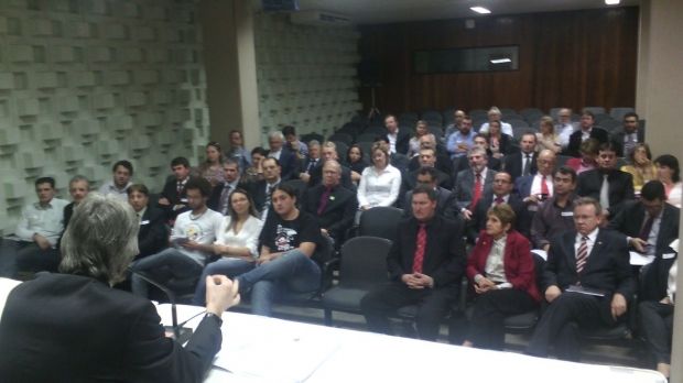 reuniao brasilia 20140806 1240138254