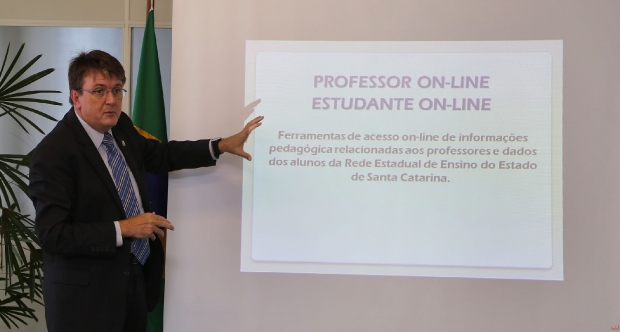 educacao 20150205 1341175237