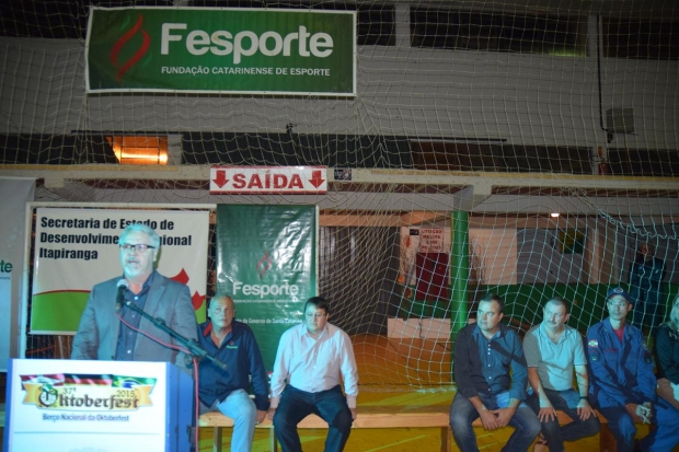 itapiranga capricha na abertura dos jesc 20150608 1089869215