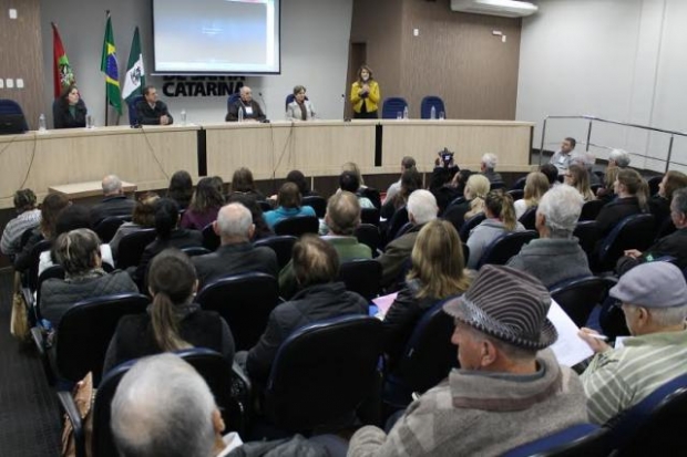 mais de 500 propostas foram debatidas na conferencia regional dos idosos 20150701 2037632865