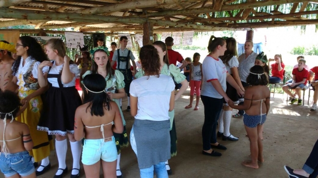 interacao cultural ei cacique pira e eeb arabuta 20160419 1493774945