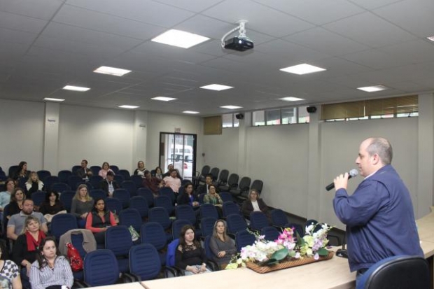 relatos no seminario gestor de chapeco mostram a familia dentro das escolas 20160715 1260354889