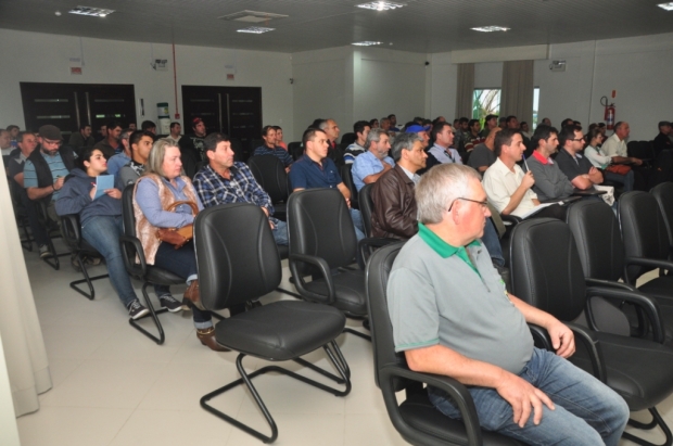 seminario banana jacinto 20160906 1473843087