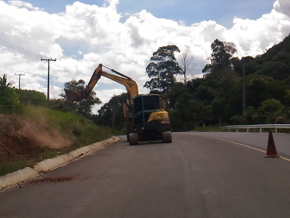adr pede esclarecimento sc 135 20170124 1562938132