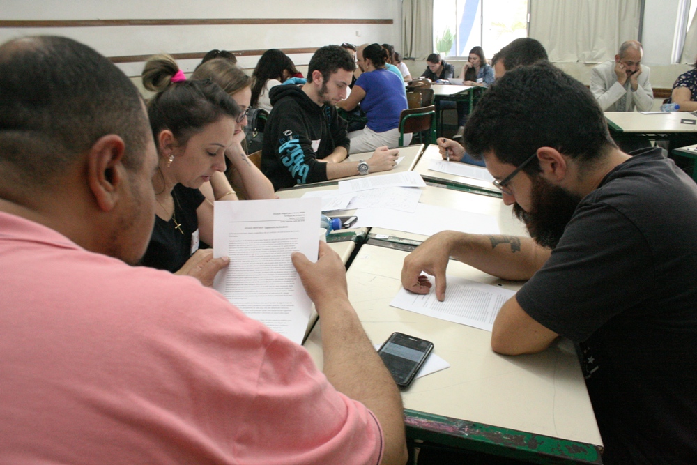 Cerca de 600 profissionais participam de formação do Ensino Médio em Tempo Integral em Florianópolis