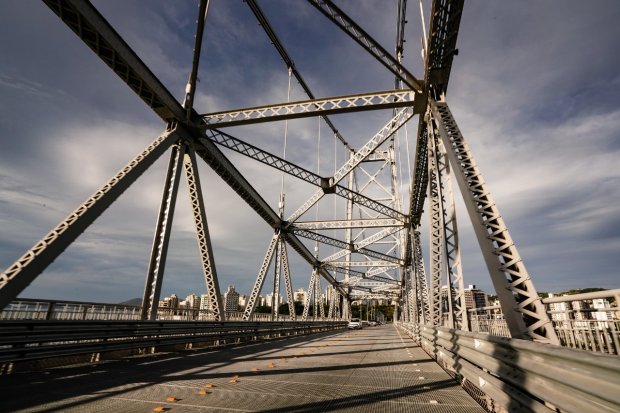 Agência ALESC  Aprovado relatório final da CPI da Ponte Hercílio Luz