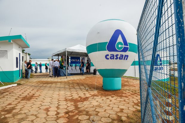 Casan entrega novo reservatório, lança Programa Trato pelo Araújo e anuncia investimentos em São José