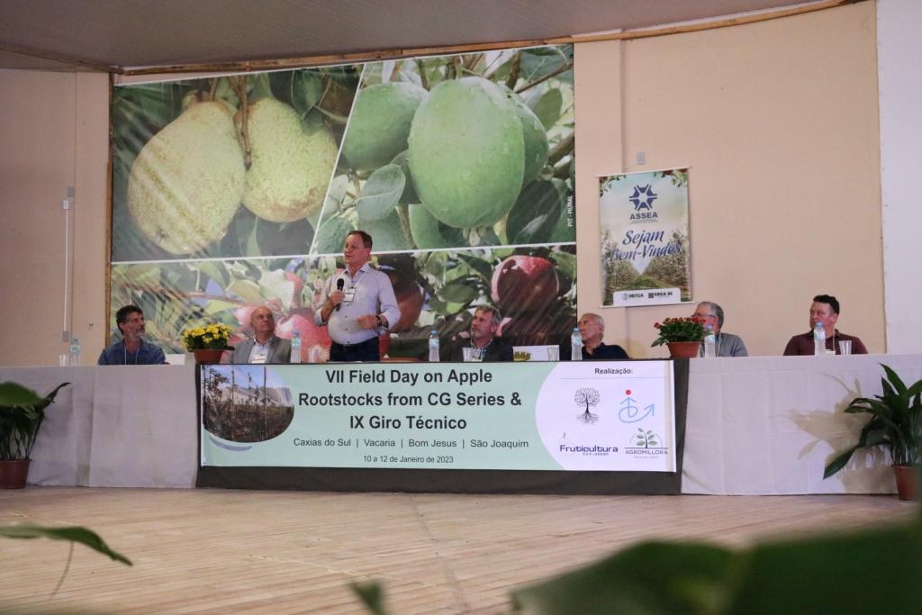 Santa Catarina sedia evento internacional de fruticultura