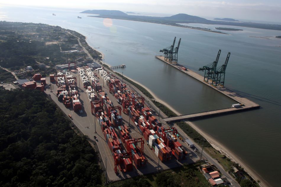 Santa Catarina tem dois portos entre os três melhores em movimentação de contêineres do Brasil em 2023 1 portodeitapoa