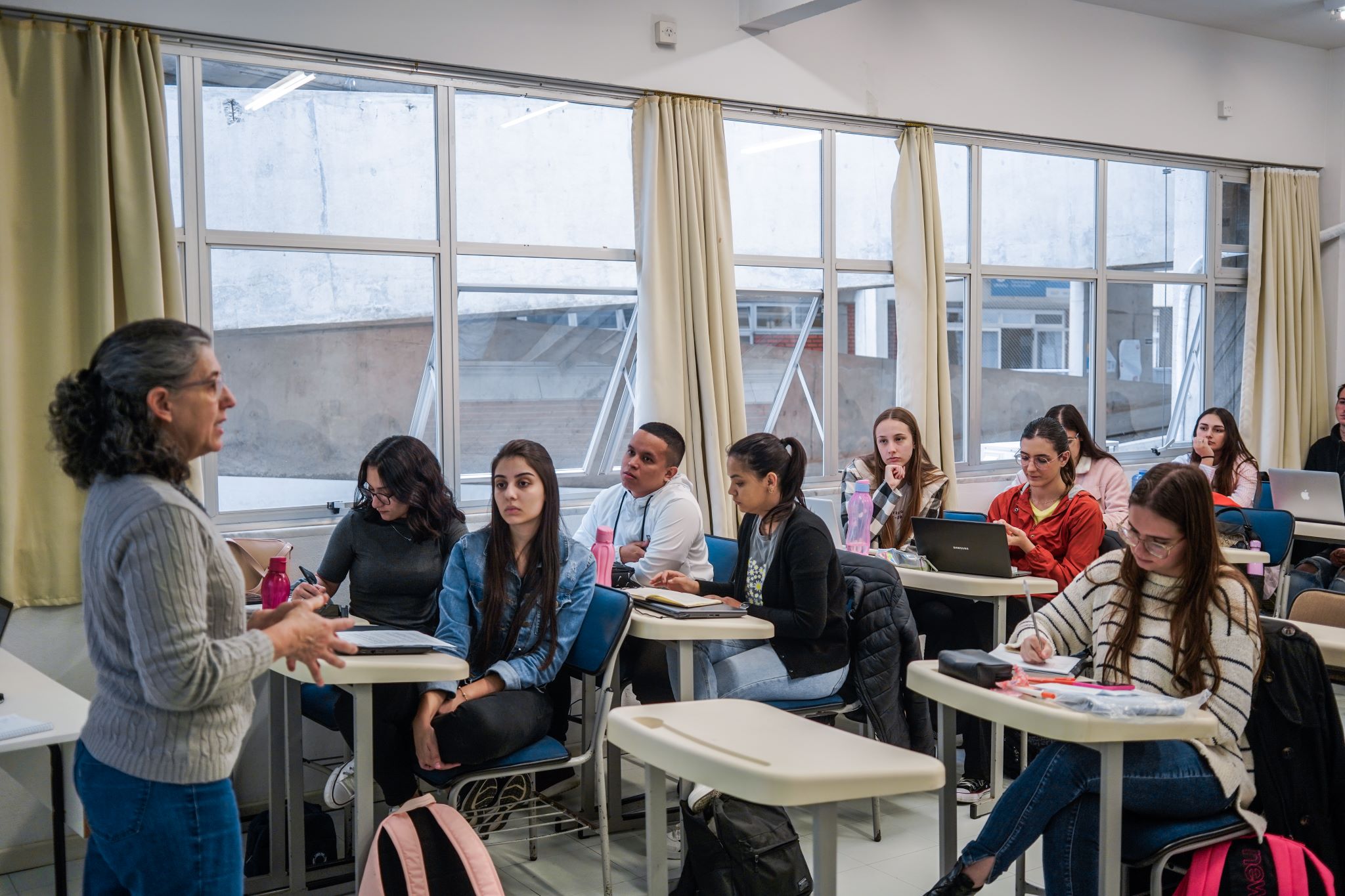 Tire suas dúvidas sobre o Programa Universidade Gratuita.