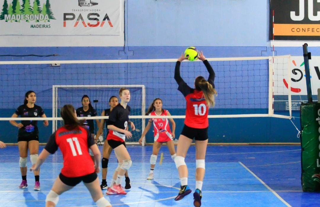 Vôlei e basquete movimentam etapa Centro-Oeste dos Joguinhos Abertos em  Campos Novos