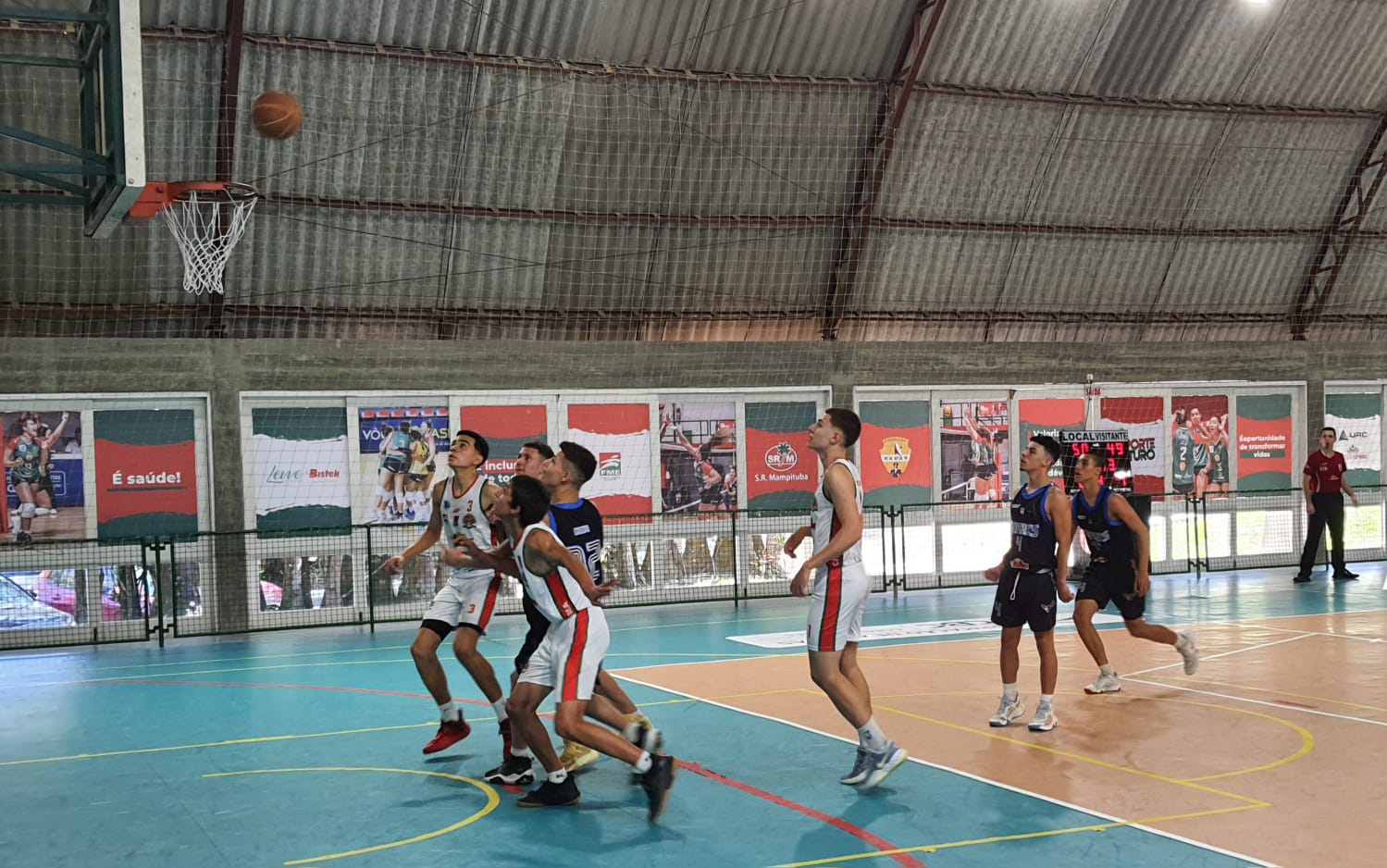 Quer aprender a jogar basquete?, basquete transforma sc