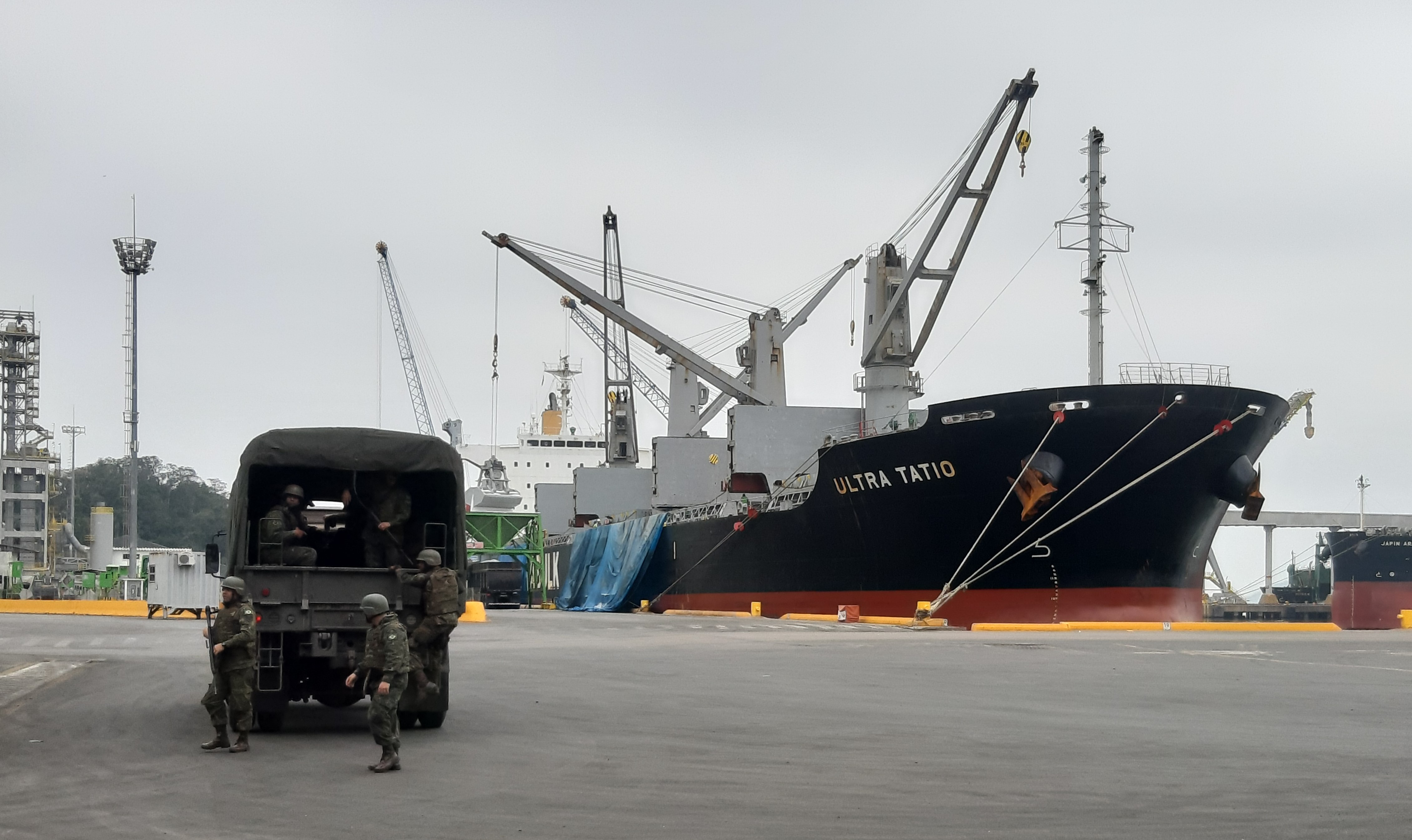 Simulado da Marinha comprova segurança do Porto de São Francisco do Sul