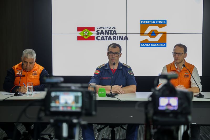 Coletiva de imprensa do dia 09/10/2023