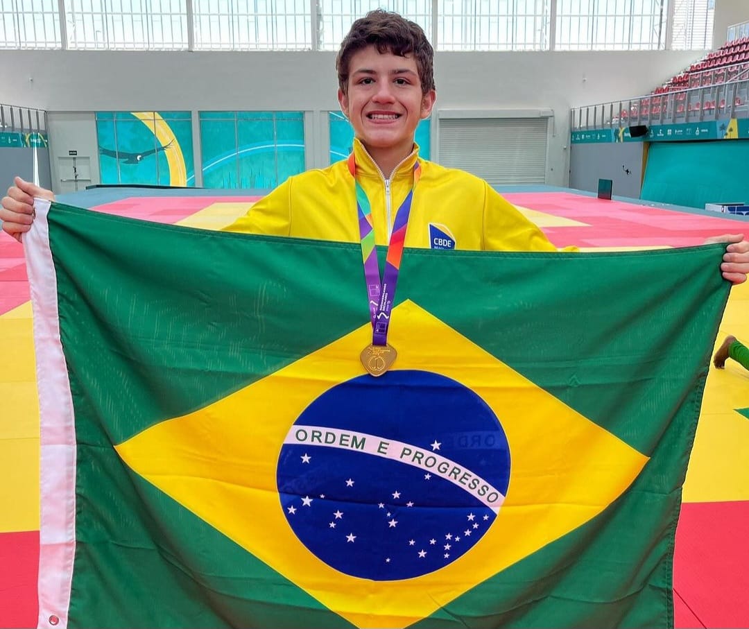 Judoca catarinense gana oro en competencia escolar sudamericana en Chile