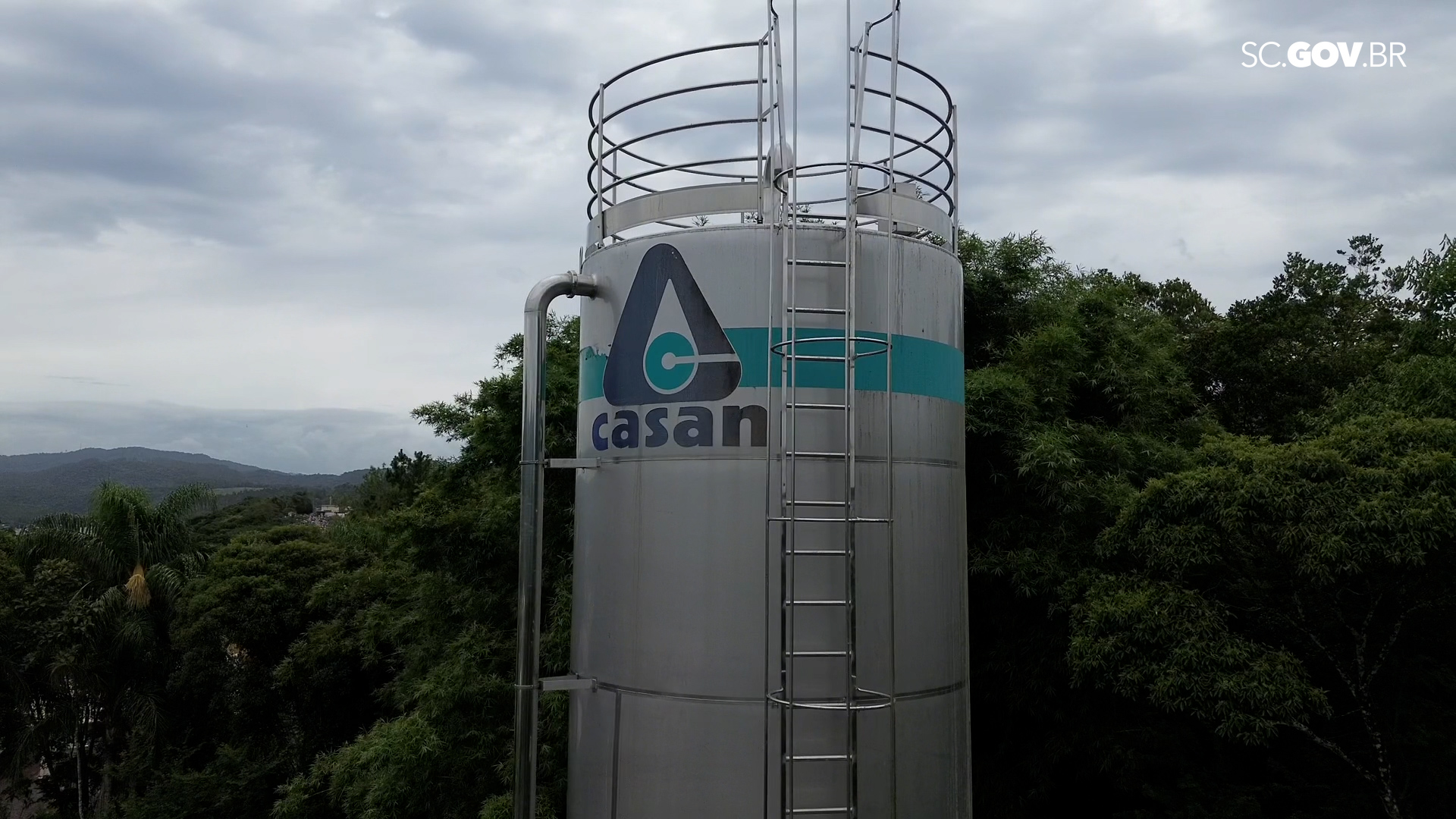 Governo e Casan inauguram novo sistema de abastecimento de água de Apiúna