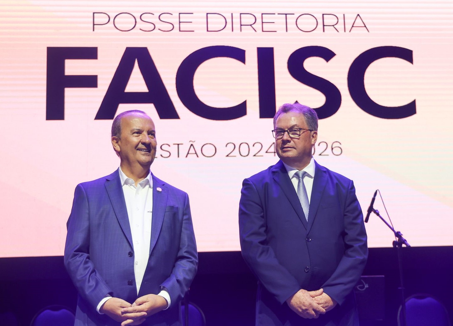 Governador participa da cerimônia de posse da nova diretoria da FACISC