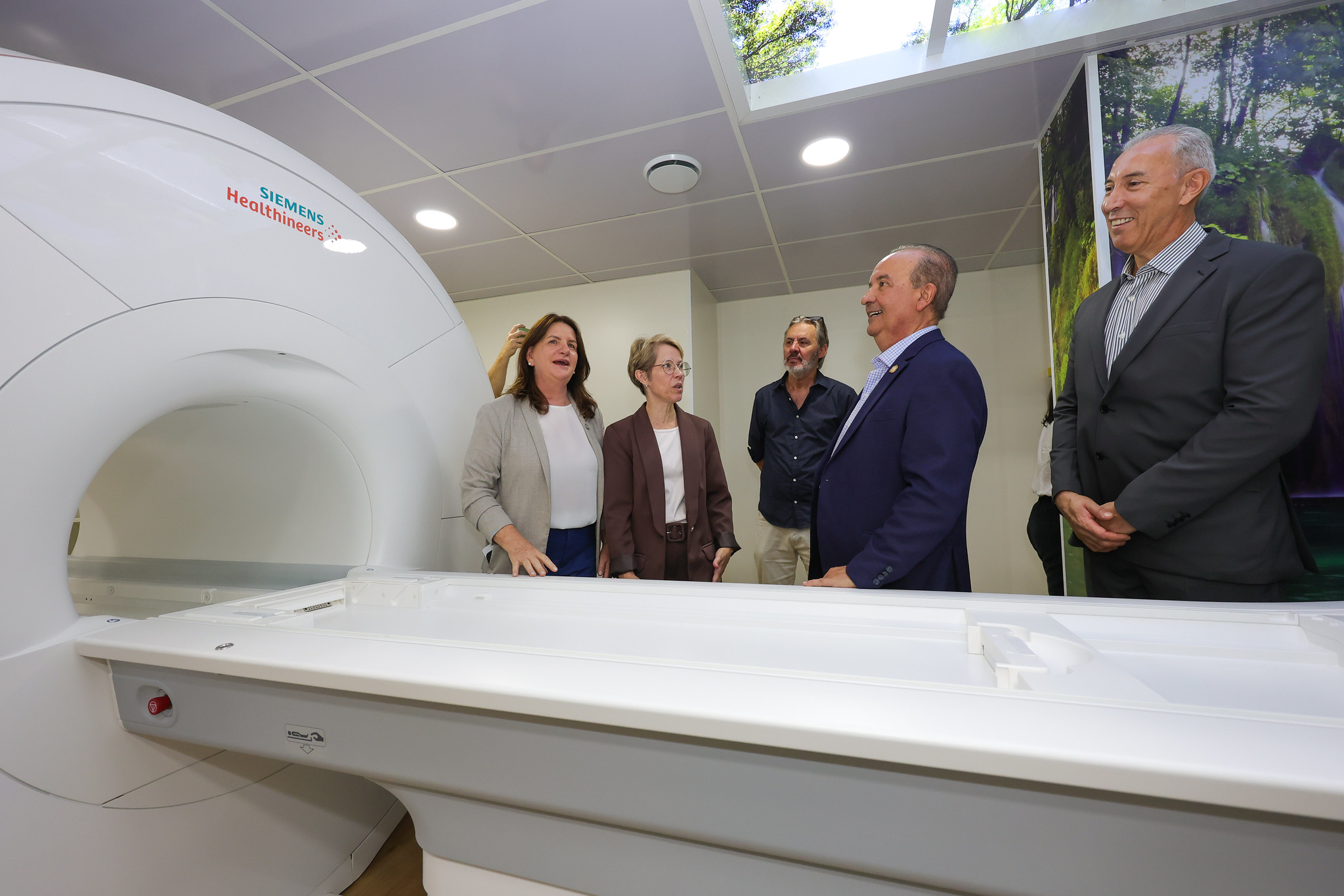 Governador inaugura Ressonância Magnética no Hospital Santo Antônio e anuncia investimentos de R$ 62 milhões