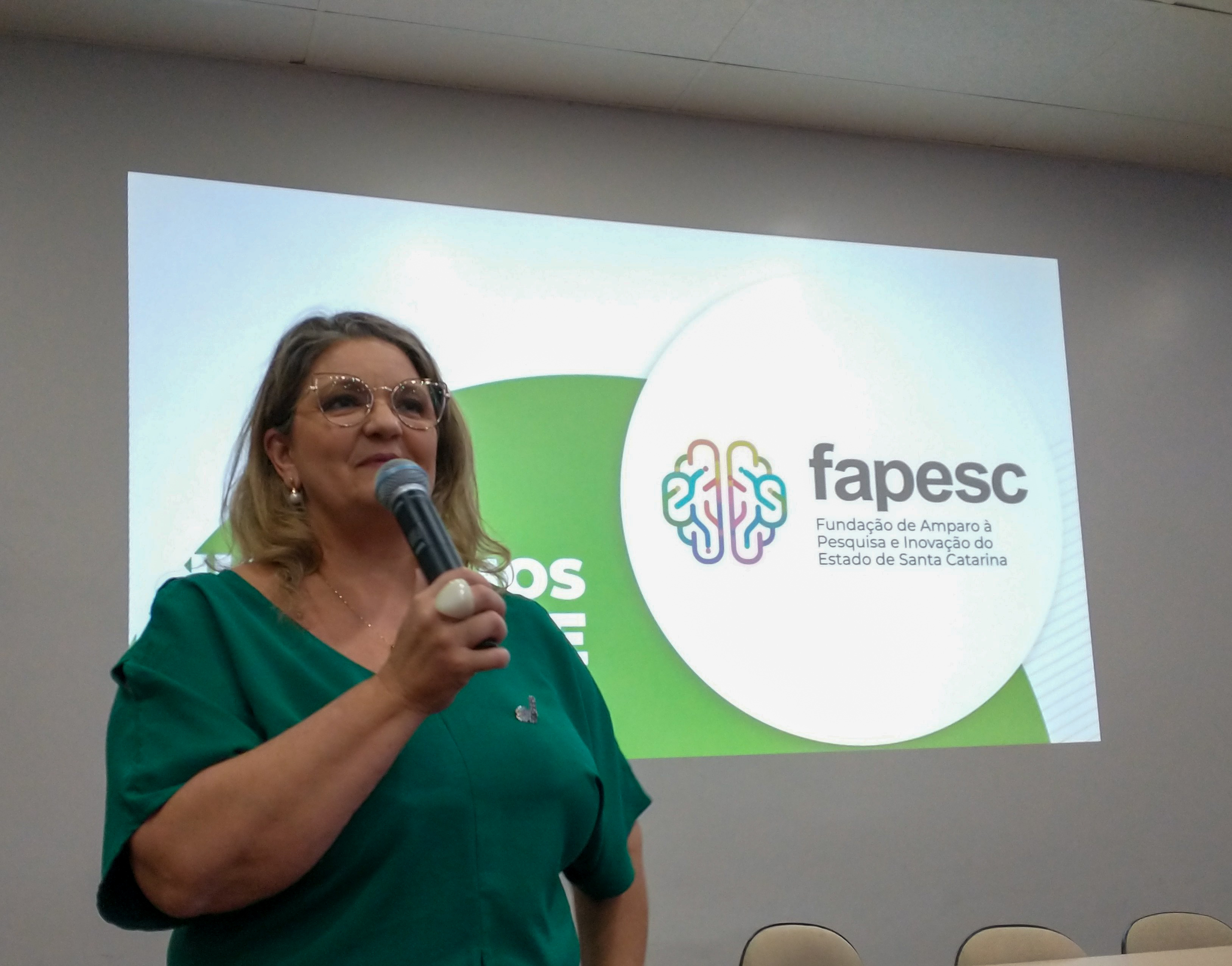 Fapesc realiza workshop sobre mentoria de projetos com professores do Oeste catarinense
