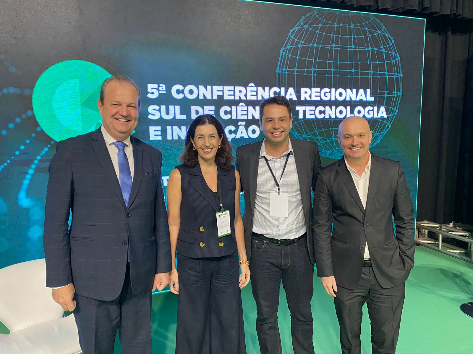 Comitiva de SC participa de conferência focada no papel da ciência para economia e avanços sociais do Brasil