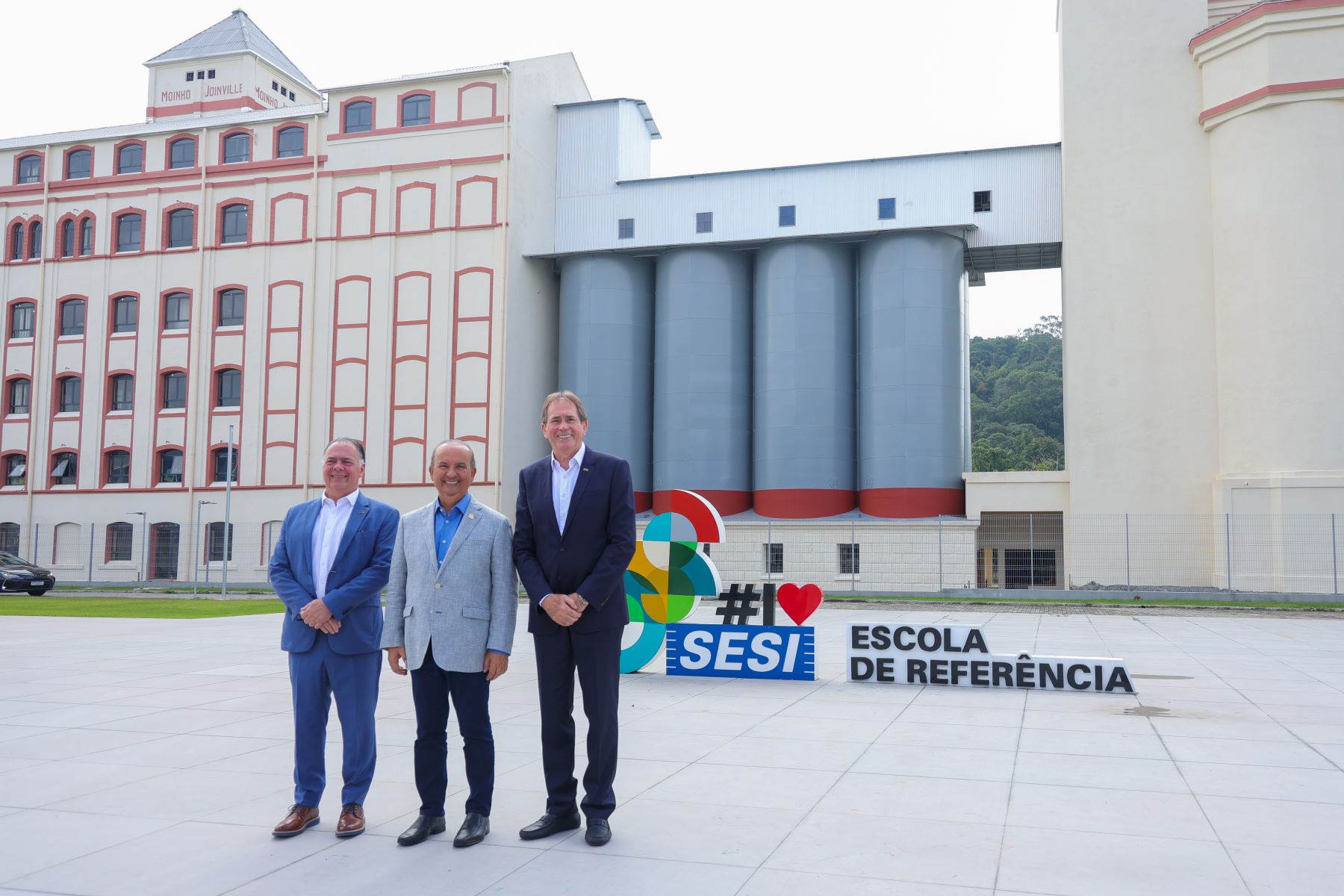 Governador participa da inauguração da maior Escola Sesi do Brasil, em Joinville
