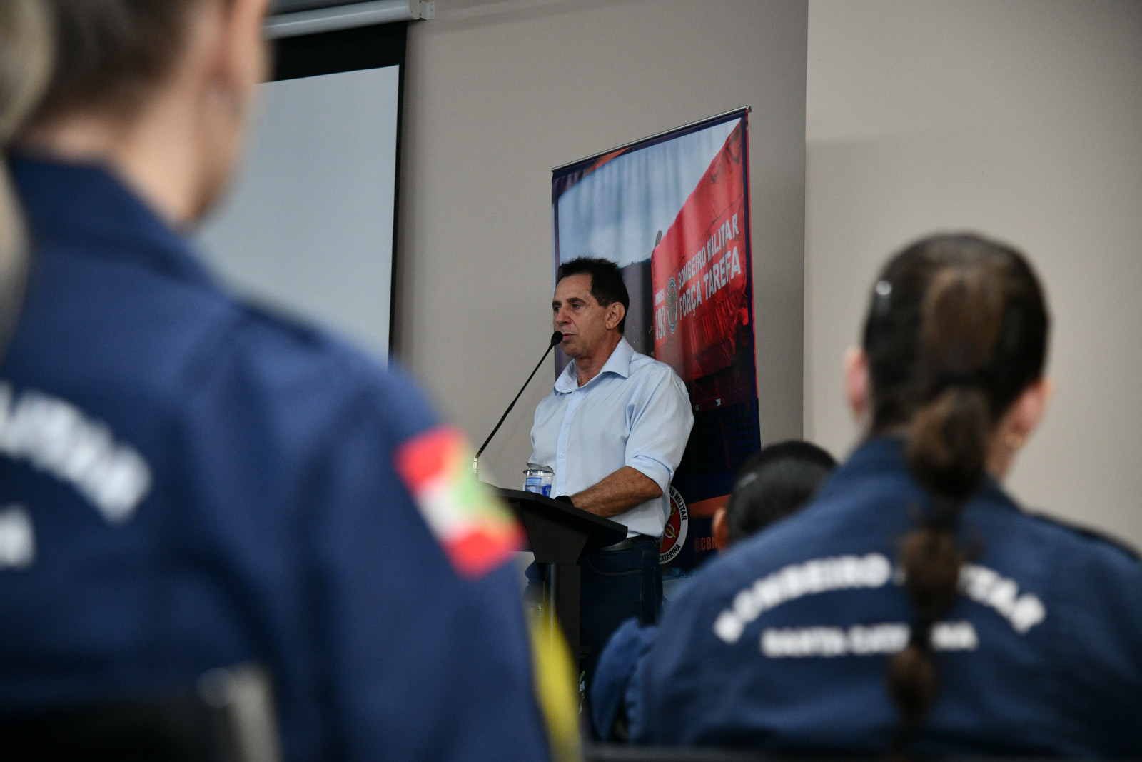 Corpo de Bombeiros Militar realiza aula inaugural do curso de formação de sargentos em Florianópolis