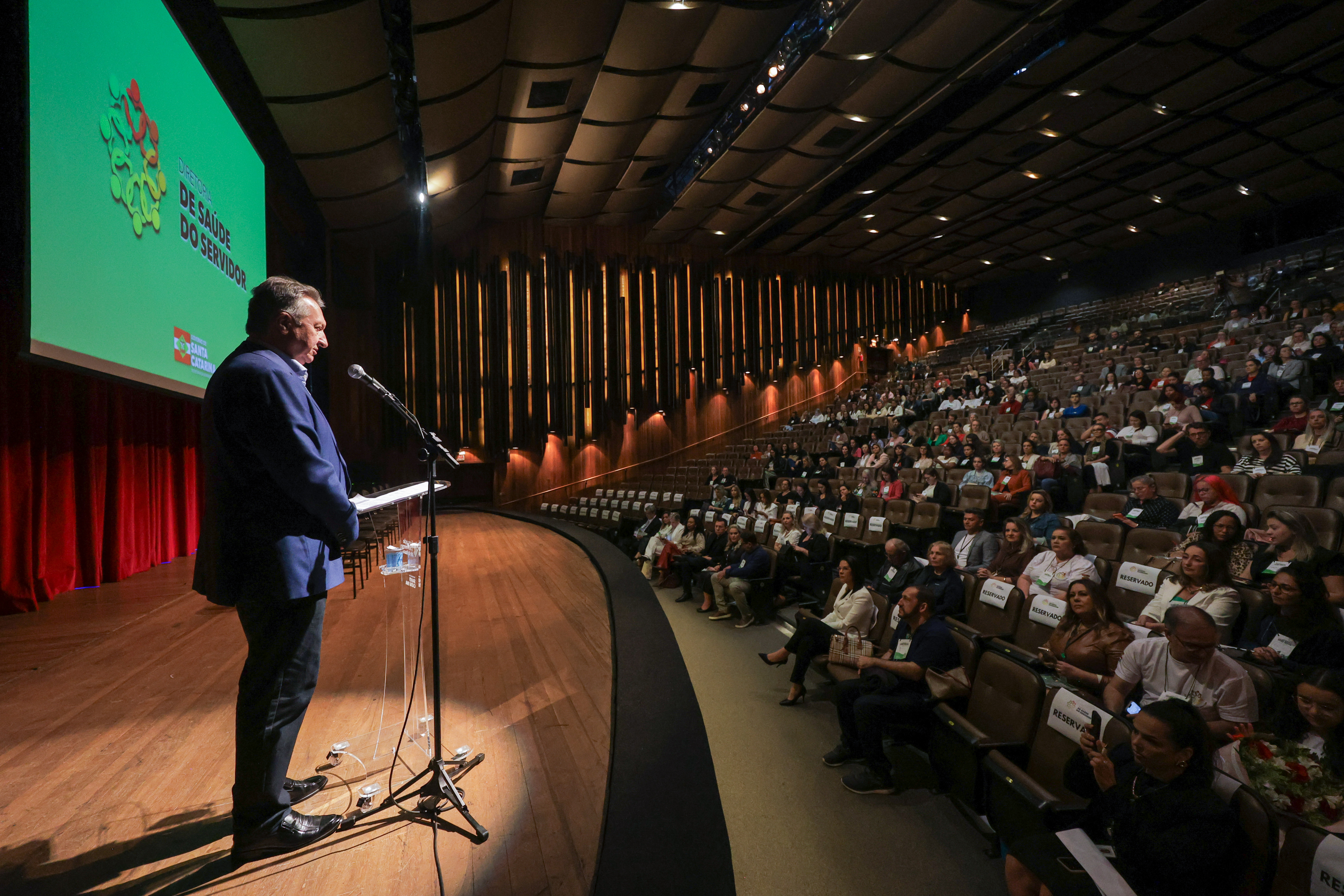 Workshop sobre saúde mental para os servidores estaduais reúne mais de 800 participantes