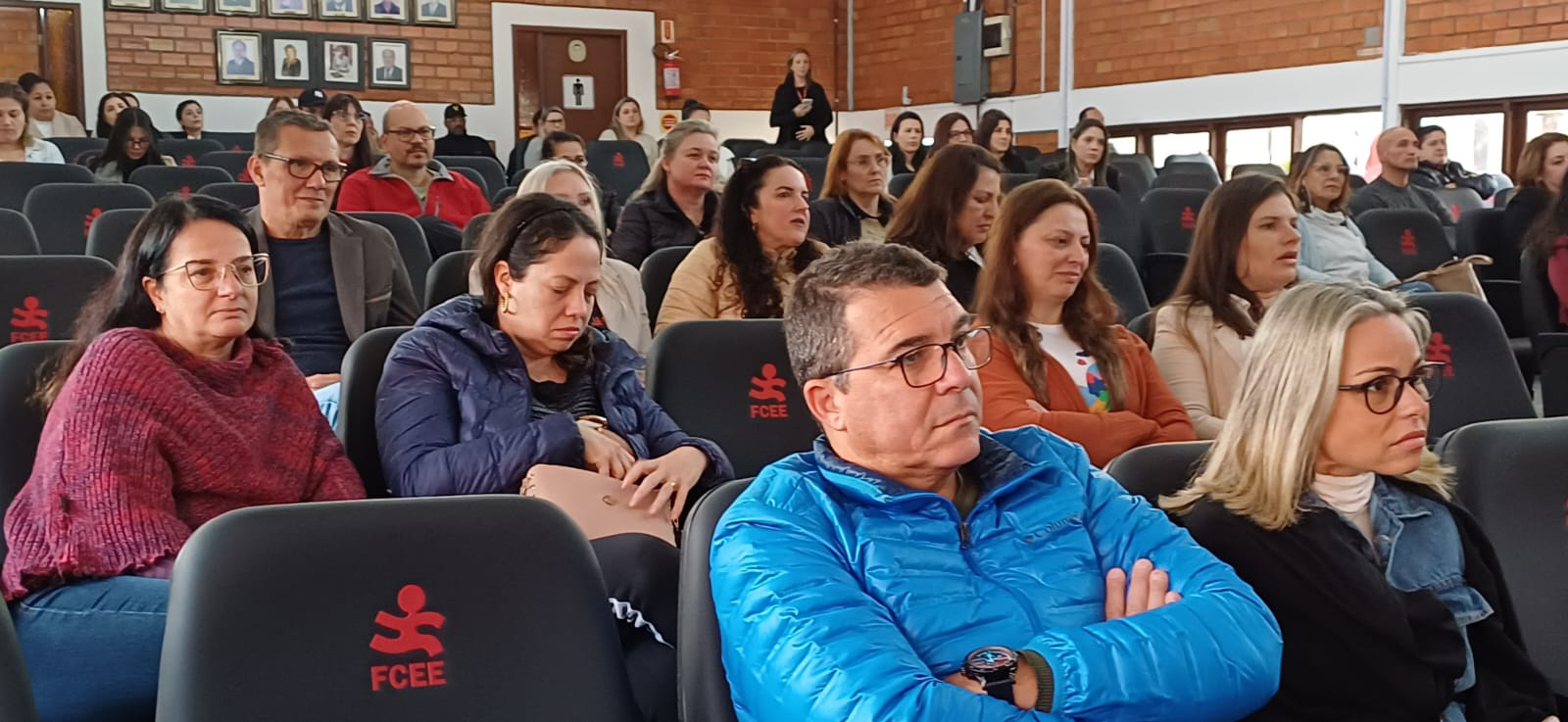 Seminário da Educação Especial discute resultados de mais de 40 pesquisas científicas