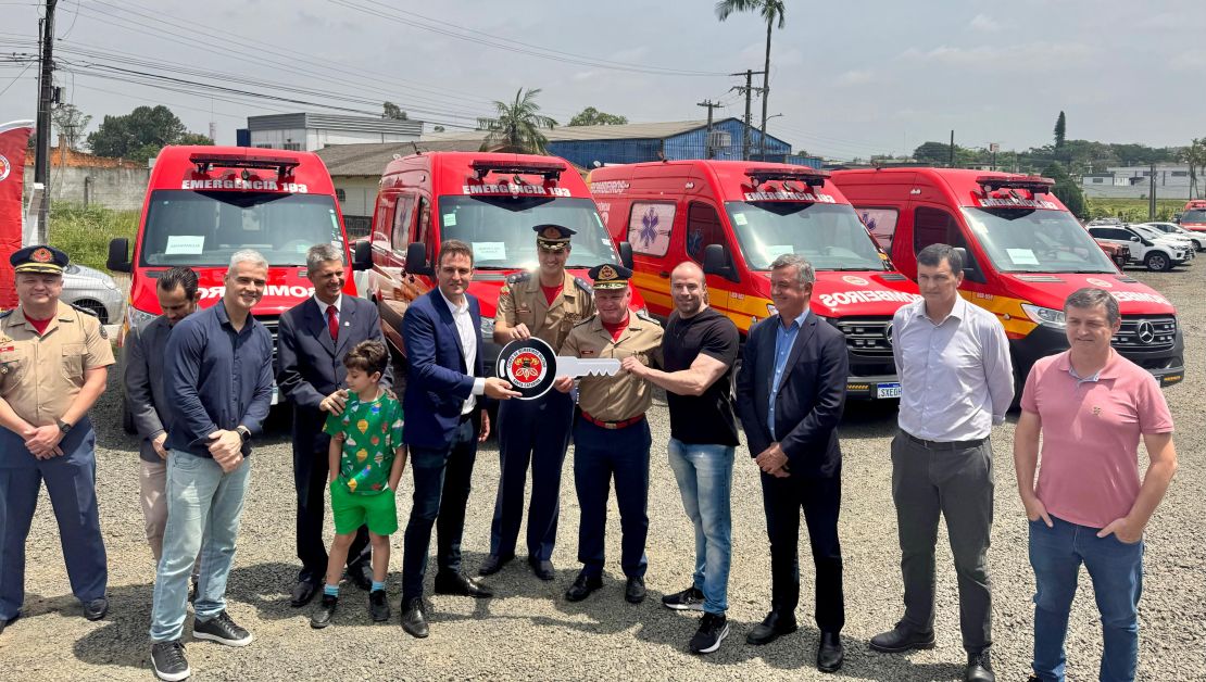 CBMSC em Criciúma celebra 52 anos com homenagens e entrega de novas viaturas