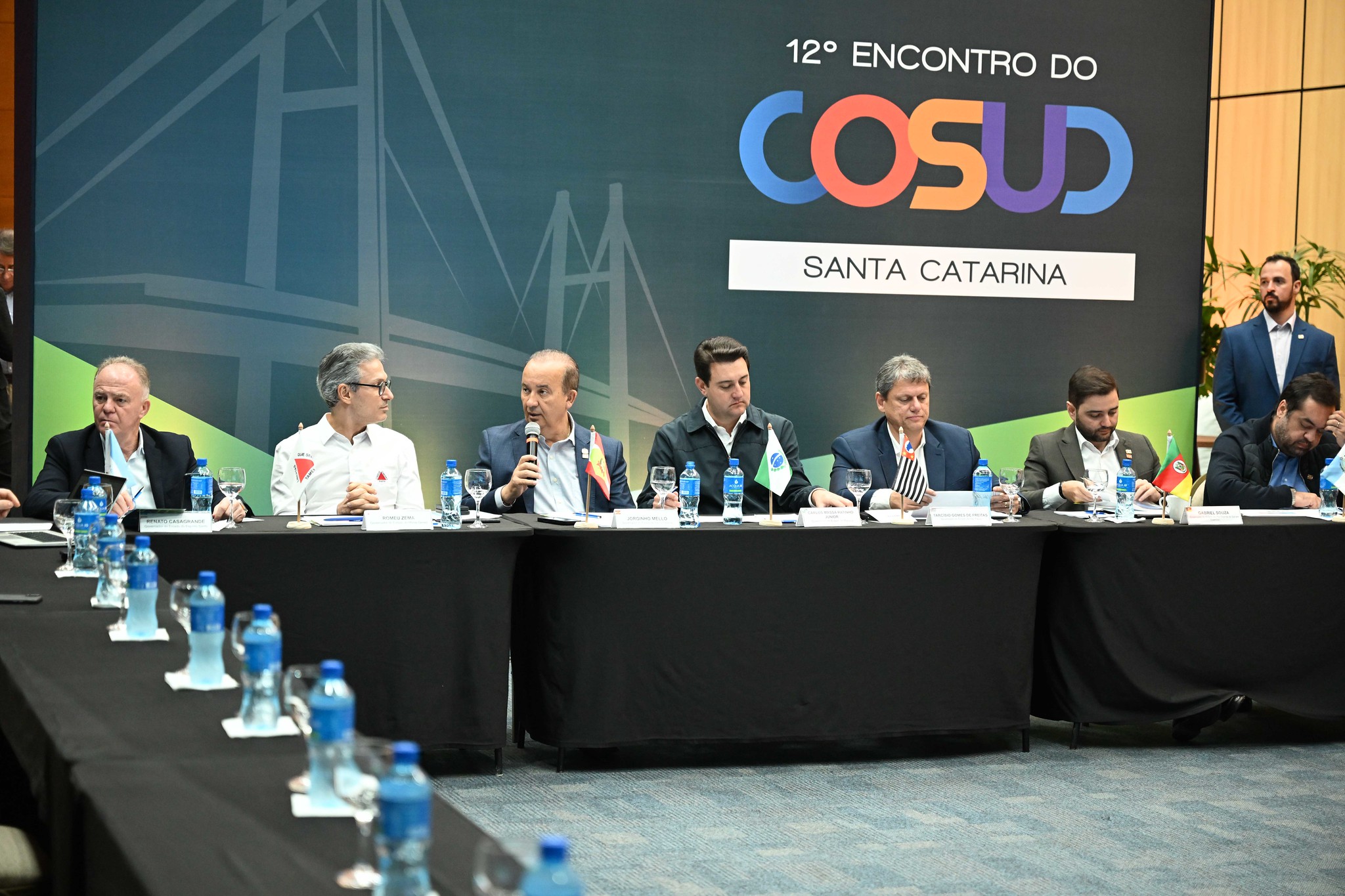 COSUD SC: no segundo dia do encontro, governadores tratam de Segurança Pública, Meio Ambiente e dívida dos estados com a União