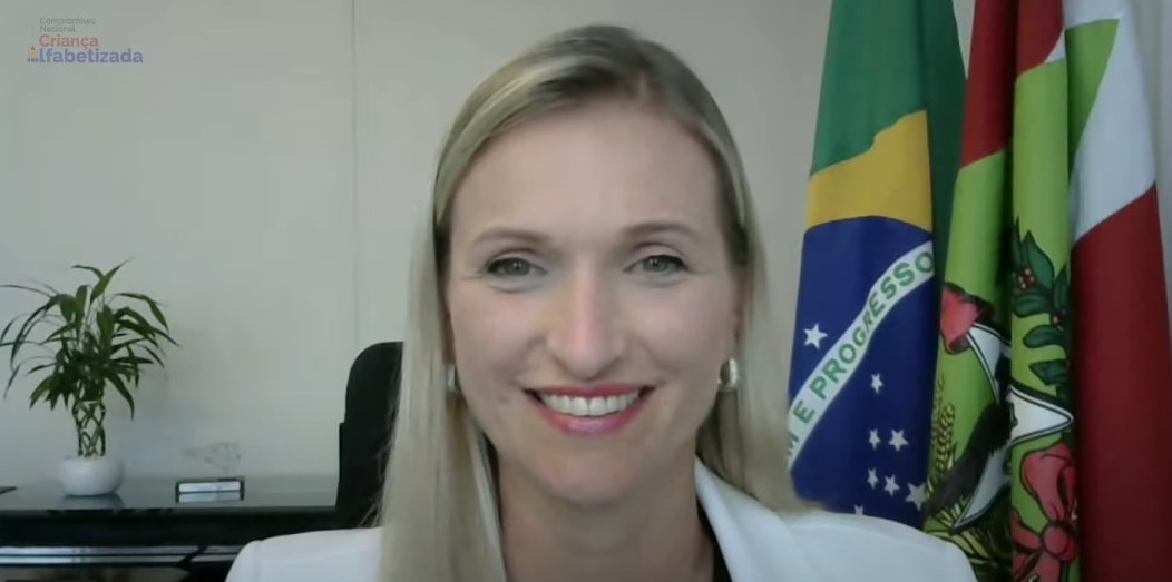 SC representa Consed em webinário sobre papel da avaliação no processo de alfabetização