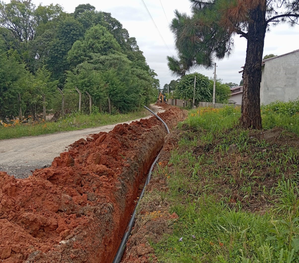 Casan instala 3,5 km de novas redes para comunidade em Canoinhas