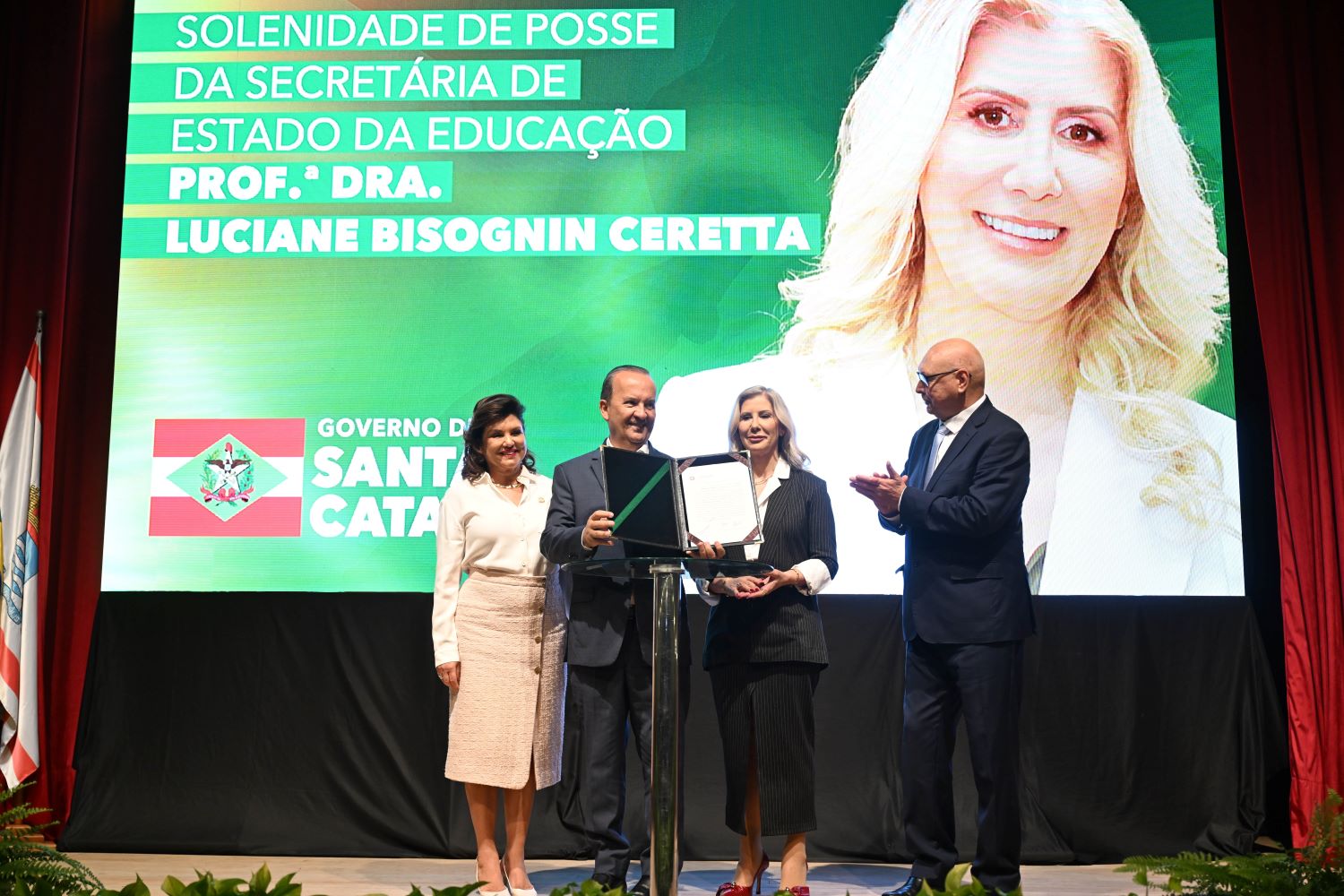 Posse da nova secretária de Estado da Educação